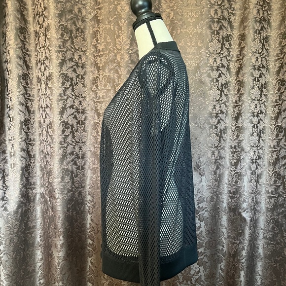 Victoria Sport Black Mesh Bomber Style Jacket Size Medium NWOT - Picture 4 of 10